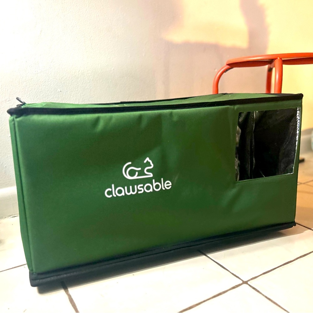 Clawsable Cat Home